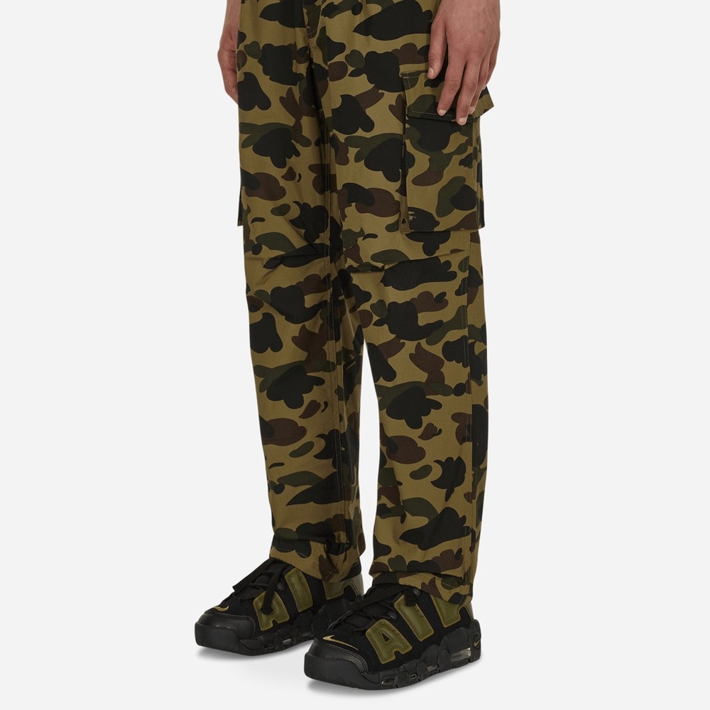 🔥 BAPE 1st Camo Cargo Pants Medium NWOT